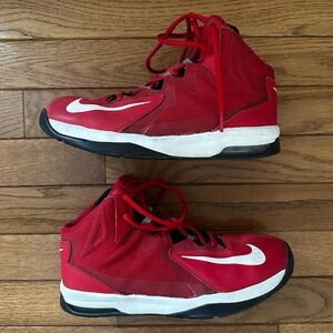 👟NIKE air max Kids sneakers high tops Red and Black white size 6 youth